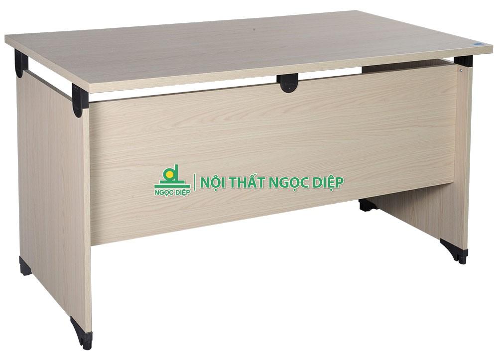 Bàn làm việc nhân viên AT120SK