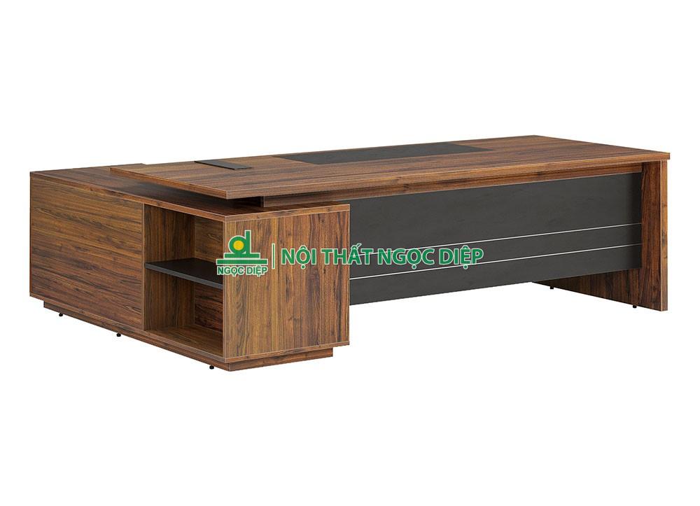 Bàn làm việc lãnh đạo LUXB2418V5