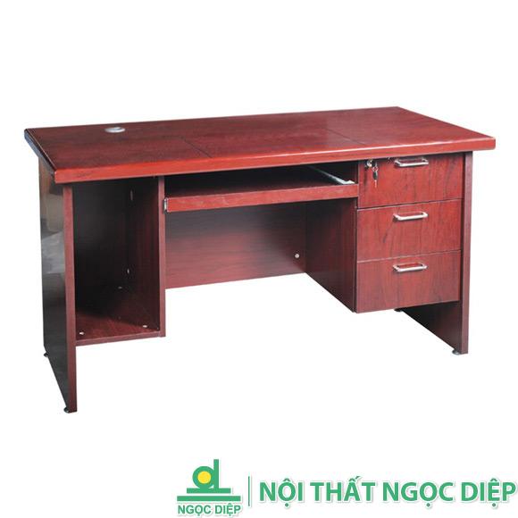 Bàn làm việc lãnh đạo ET1400C