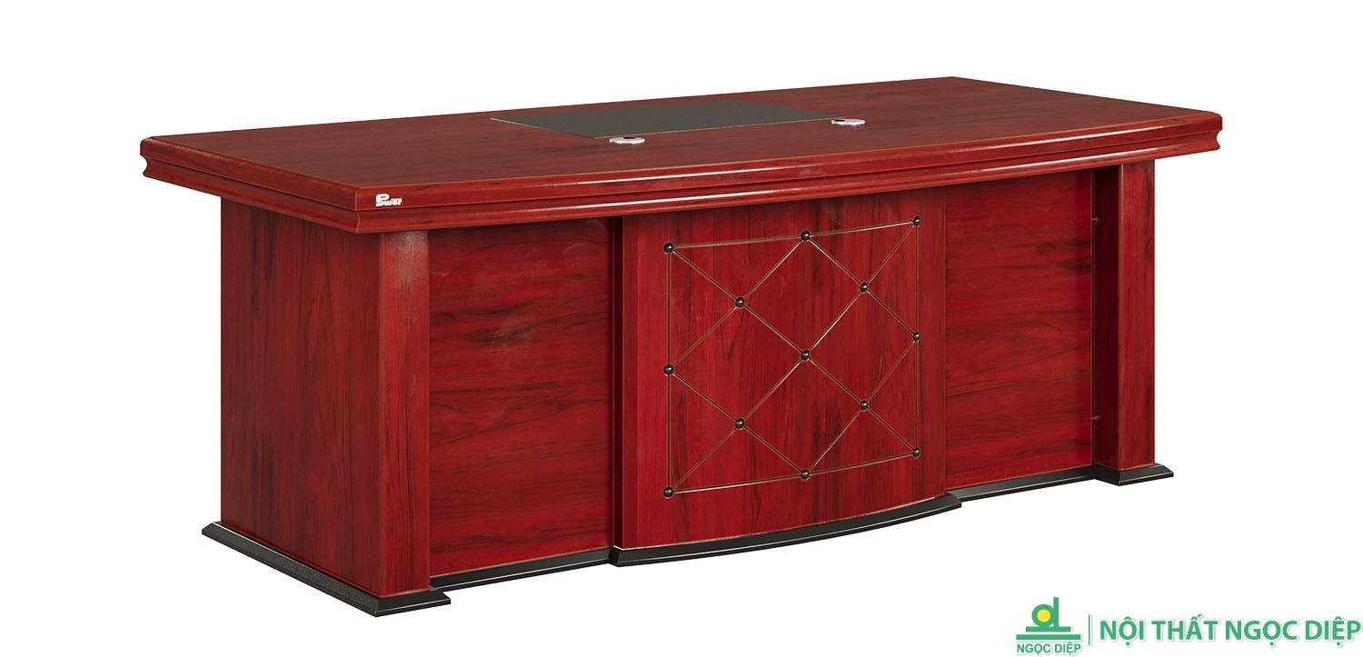 Bàn làm việc lãnh đạo DT1890H25